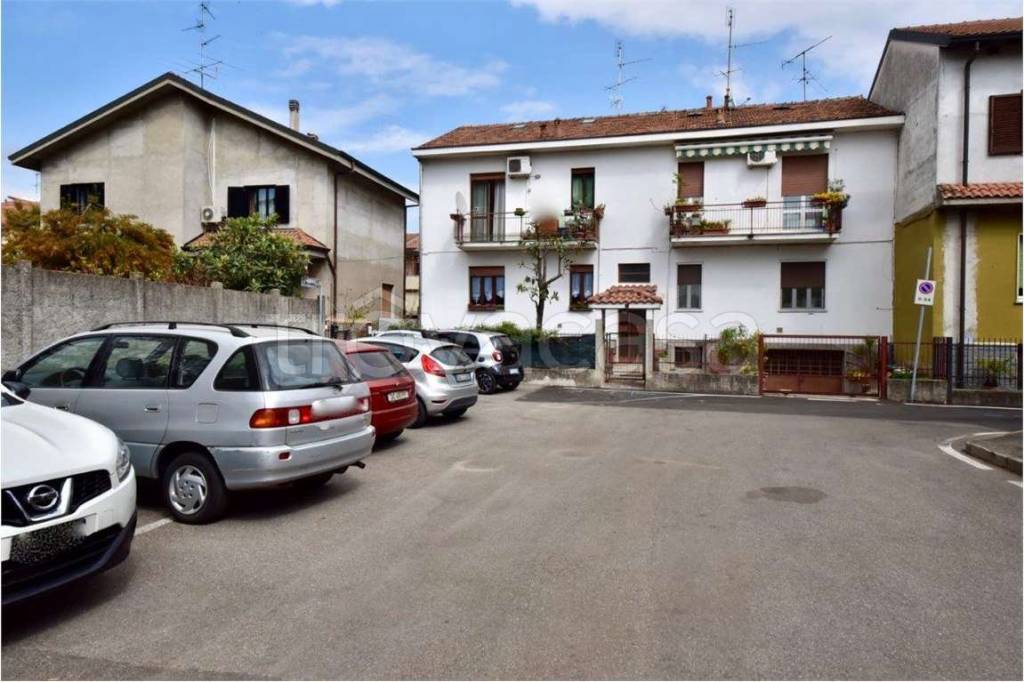 appartamento in affitto a Paderno Dugnano in zona Calderara