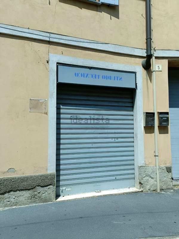negozio in affitto a Paderno Dugnano