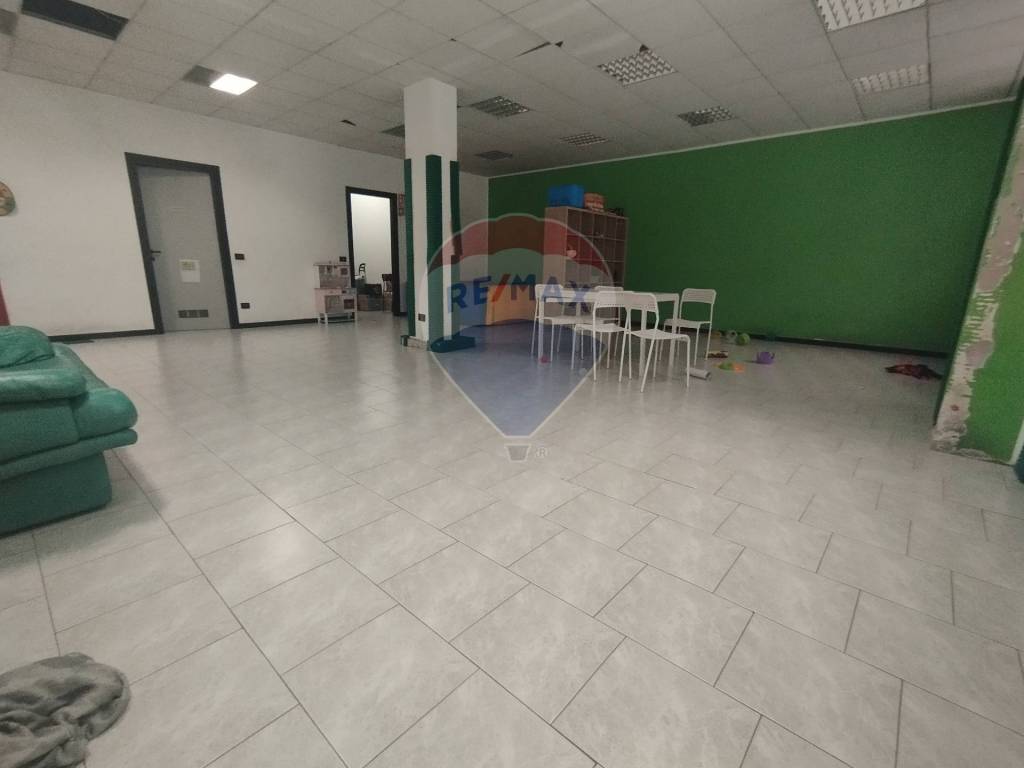 ufficio in affitto a Paderno Dugnano