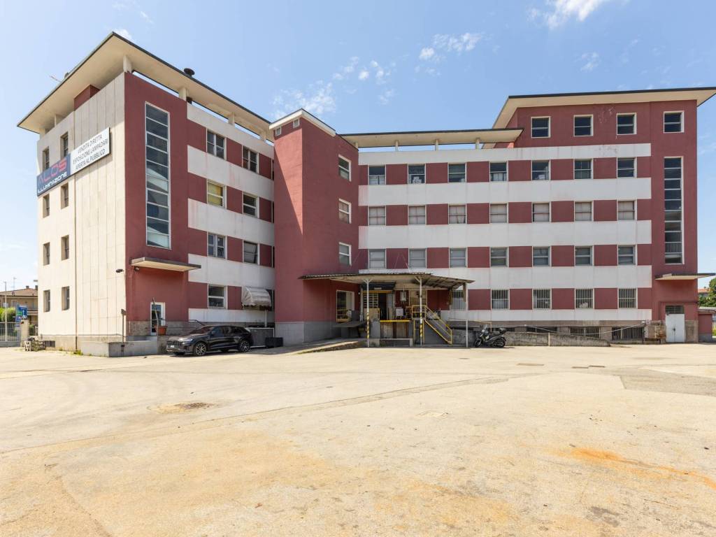 ufficio in affitto a Paderno Dugnano in zona Calderara