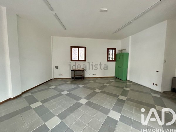 negozio in affitto a Paderno Dugnano