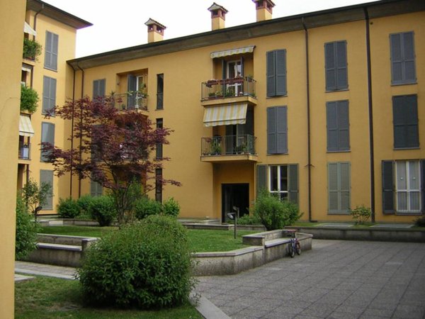 ufficio in affitto a Paderno Dugnano in zona Palazzolo Milanese