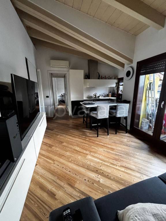 appartamento in affitto a Paderno Dugnano in zona Calderara