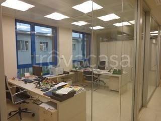ufficio in affitto a Paderno Dugnano