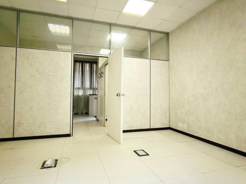 ufficio in affitto a Paderno Dugnano