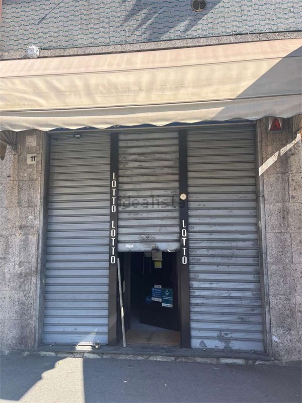 negozio in affitto a Paderno Dugnano