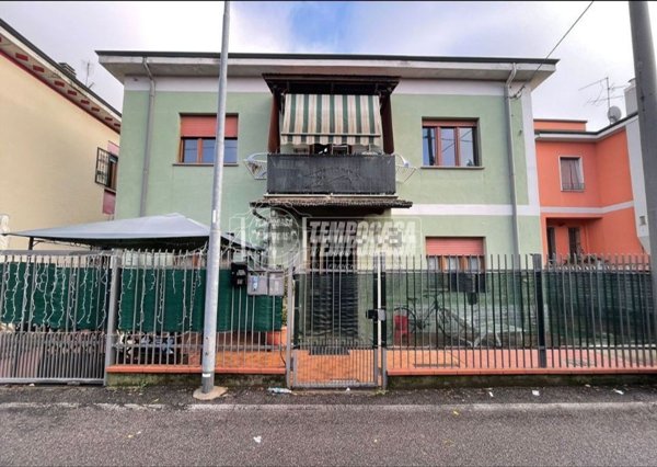 appartamento in affitto a Paderno Dugnano in zona Calderara