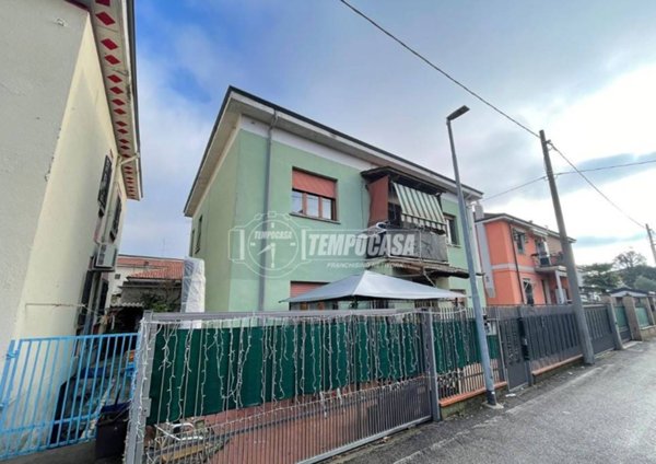 appartamento in affitto a Paderno Dugnano in zona Calderara