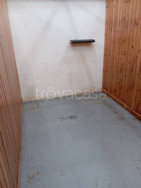locale commerciale in affitto a Pantigliate