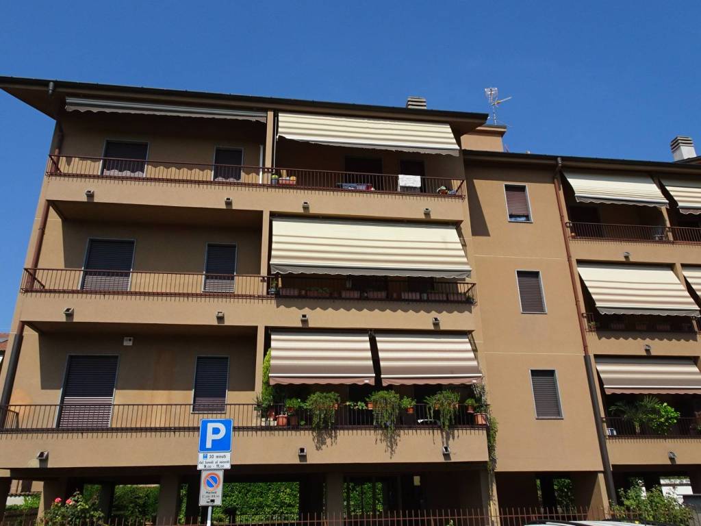 appartamento in affitto a Parabiago