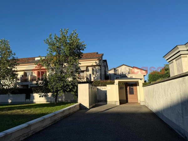 appartamento in affitto a Parabiago