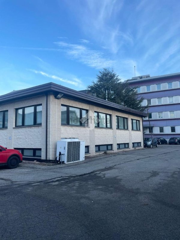 ufficio in affitto a Parabiago