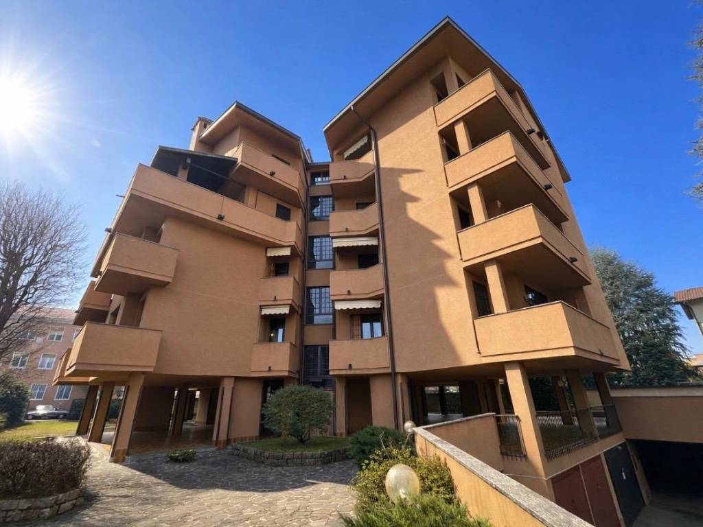 appartamento in affitto a Parabiago