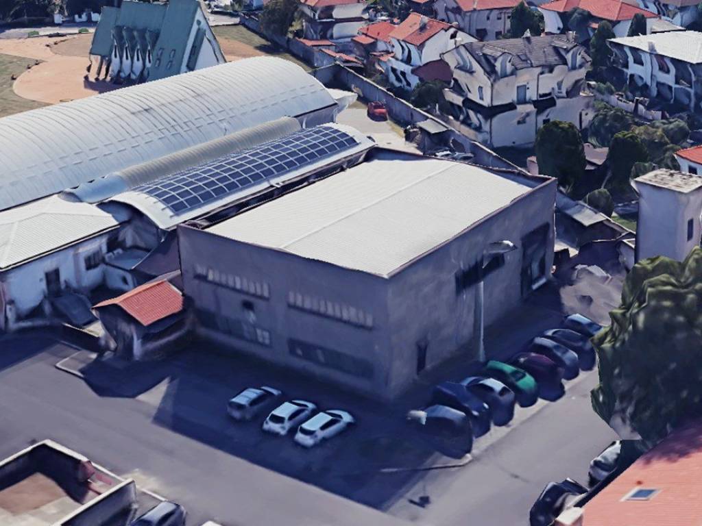 locale commerciale in affitto a Parabiago