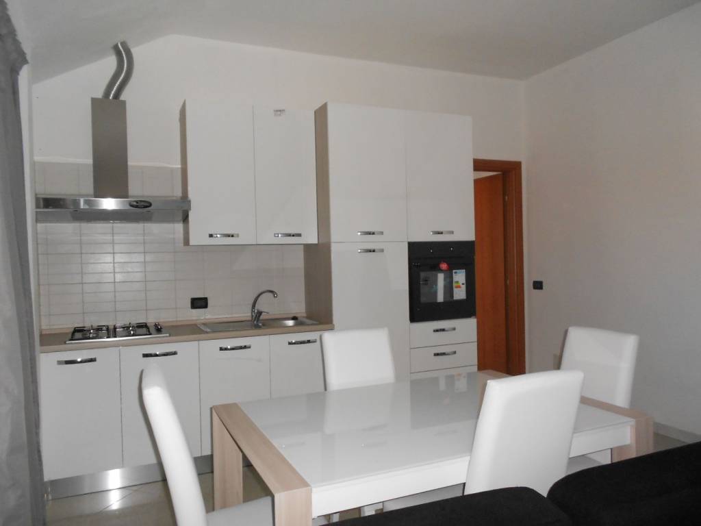 appartamento in affitto a Paullo