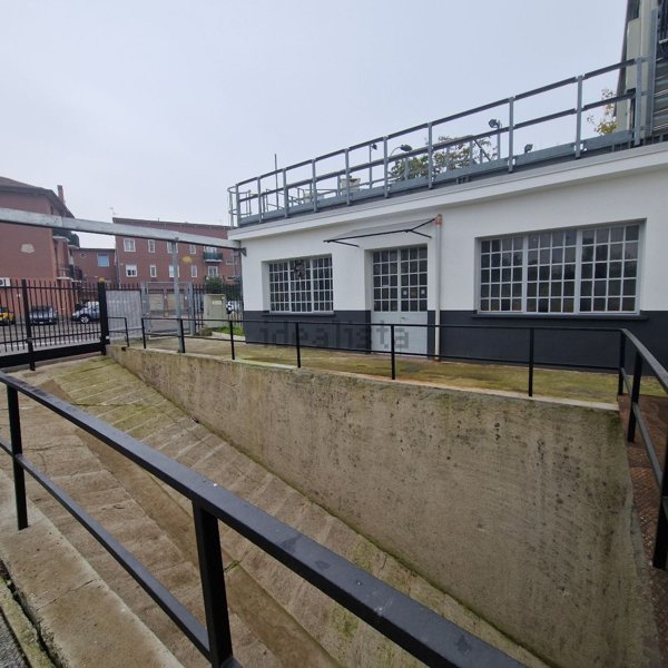 ufficio in affitto a Pero