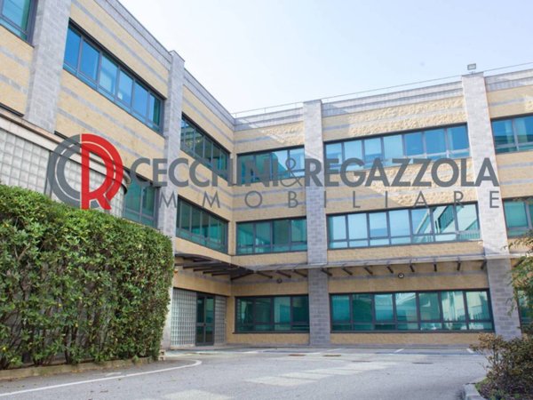 ufficio in affitto a Pero