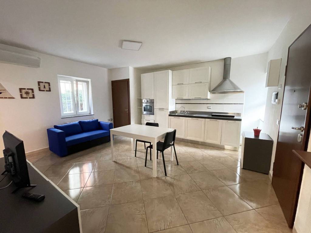 appartamento in affitto a Pero