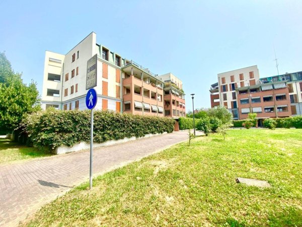 appartamento in affitto a Pero