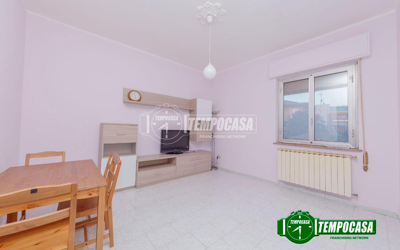 appartamento in affitto a Pero