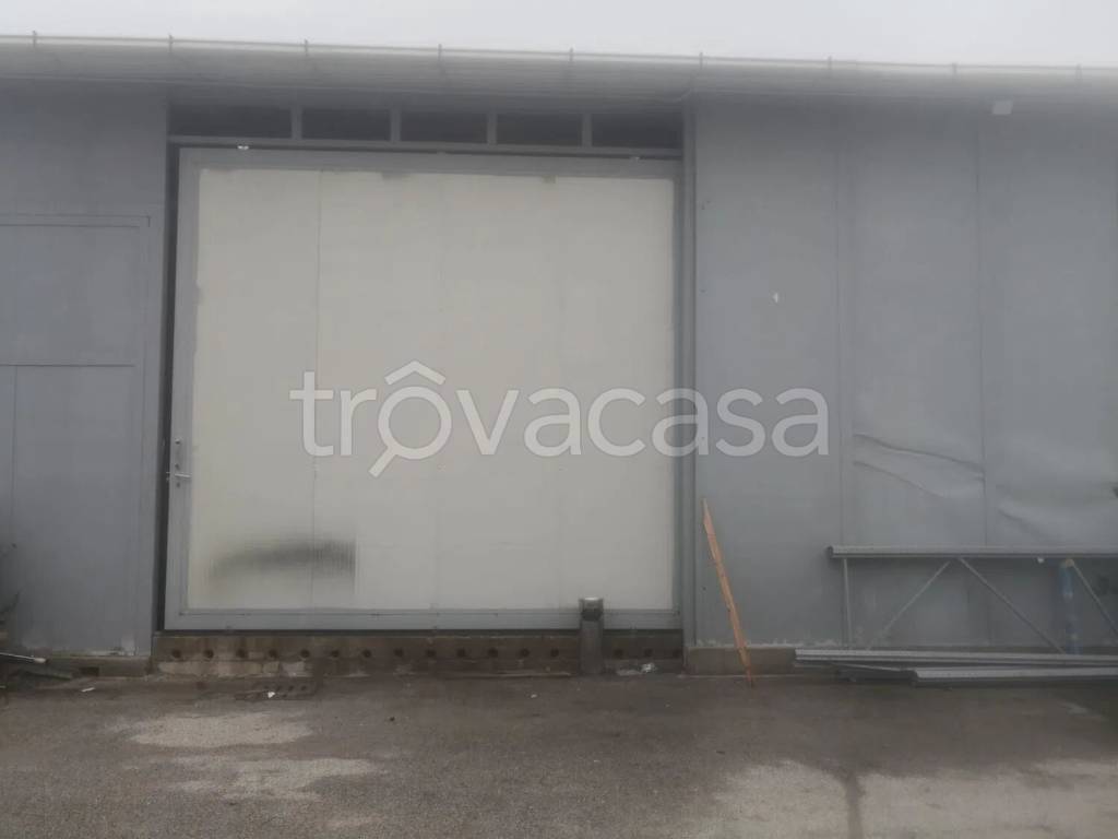 appartamento in affitto a Pero