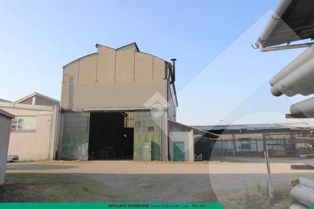 locale commerciale in affitto a Pero