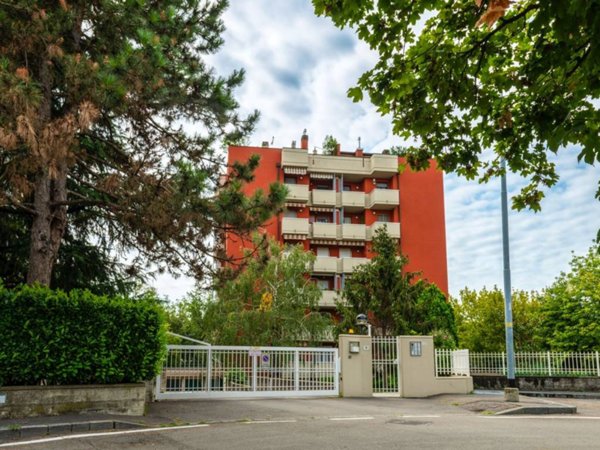 appartamento in affitto a Pero