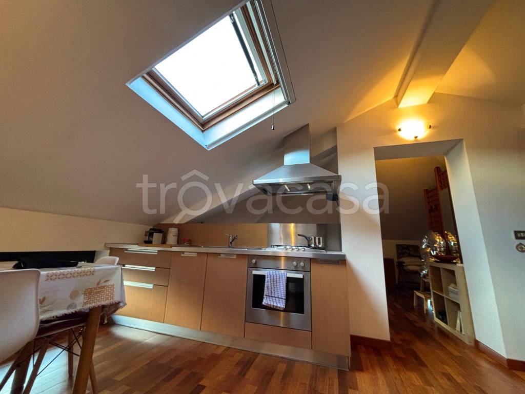 appartamento in affitto a Pero