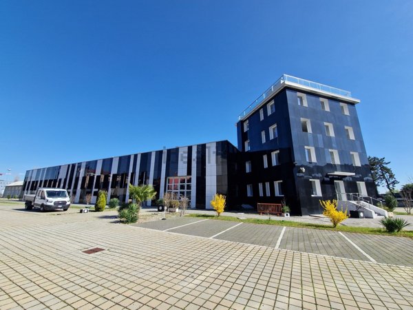 ufficio in affitto a Pero