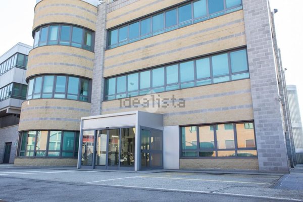 ufficio in affitto a Pero