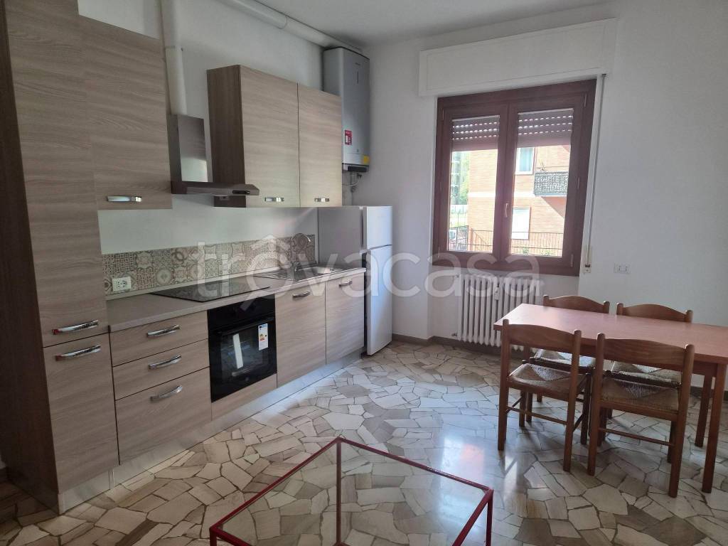 appartamento in affitto a Pero