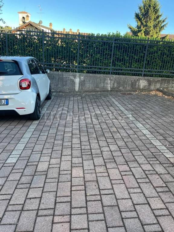 ufficio in affitto a Peschiera Borromeo in zona San Bovio