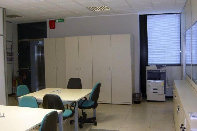 ufficio in affitto a Peschiera Borromeo