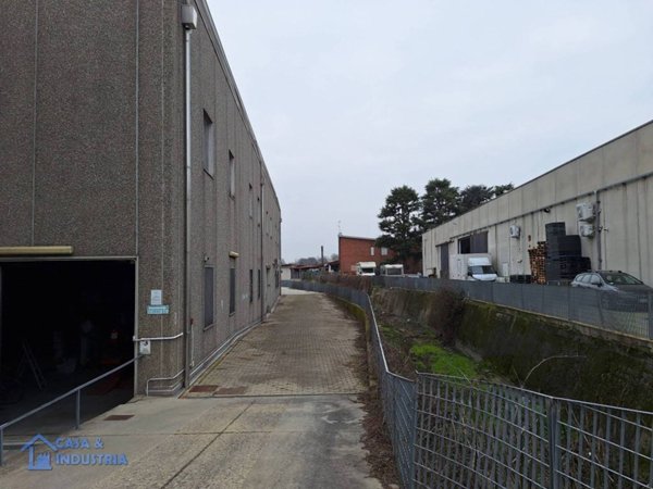 appartamento in affitto a Peschiera Borromeo in zona Linate