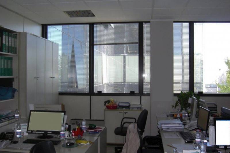 ufficio in affitto a Peschiera Borromeo