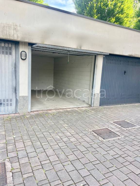 ufficio in affitto a Peschiera Borromeo in zona San Bovio