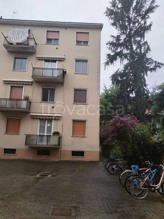 appartamento in affitto a Peschiera Borromeo