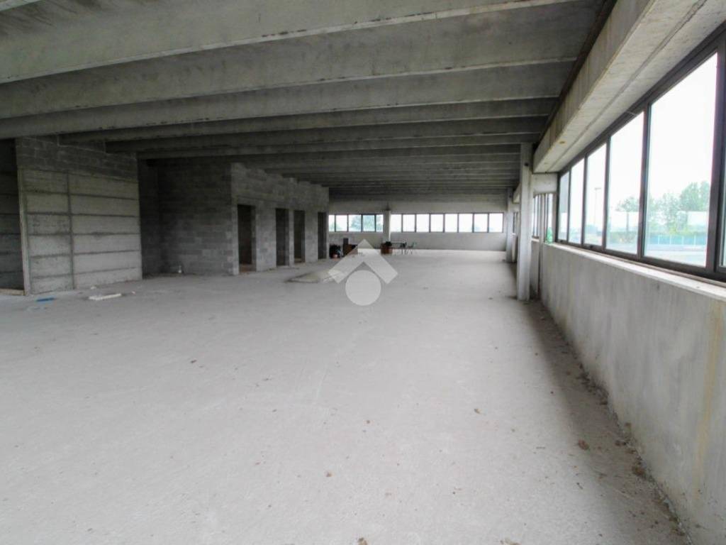 ufficio in affitto a Peschiera Borromeo in zona Bettola