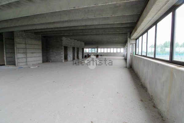 ufficio in affitto a Peschiera Borromeo