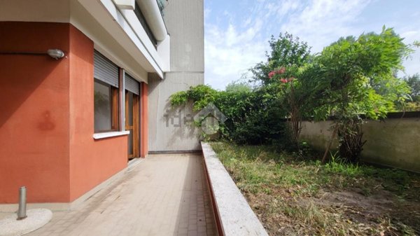 appartamento in affitto a Peschiera Borromeo