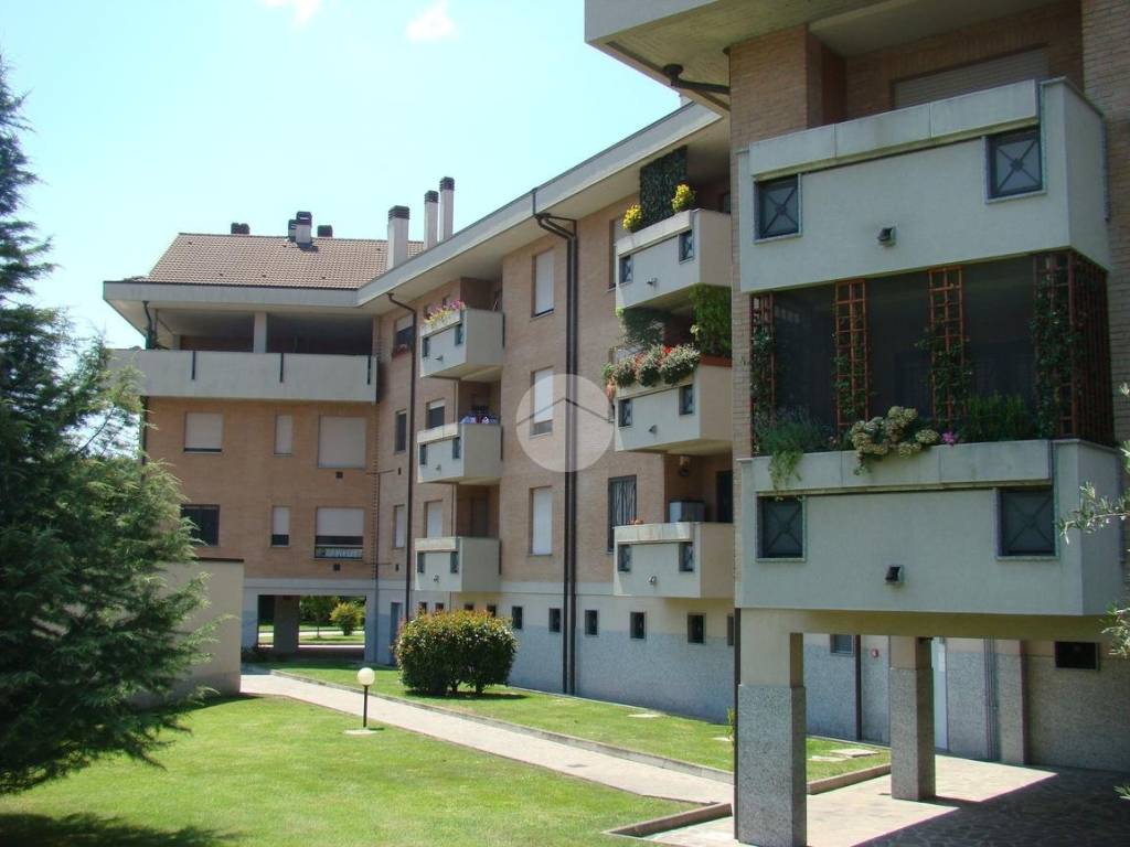 appartamento in affitto a Peschiera Borromeo in zona Bellaria