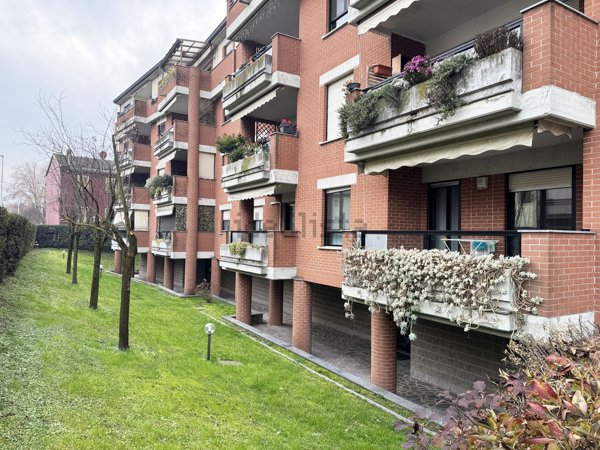 appartamento in affitto a Peschiera Borromeo in zona Linate