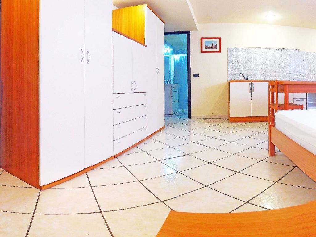 appartamento in affitto a Peschiera Borromeo in zona Mezzate