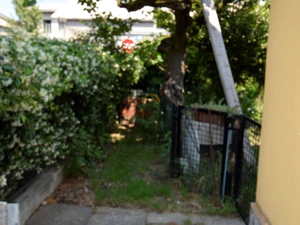 appartamento in affitto a Peschiera Borromeo in zona Bettola
