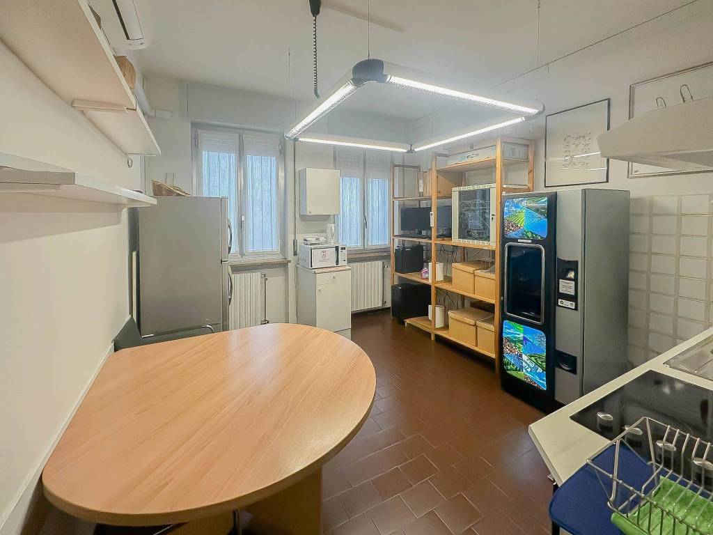 ufficio in affitto a Peschiera Borromeo in zona Bettola
