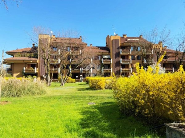 appartamento in affitto a Peschiera Borromeo