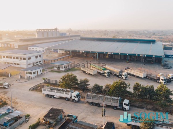 capannone in affitto a Peschiera Borromeo