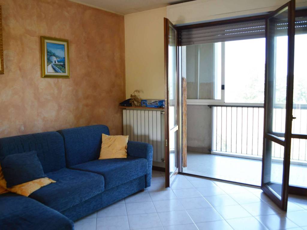 appartamento in affitto a Peschiera Borromeo in zona Mezzate
