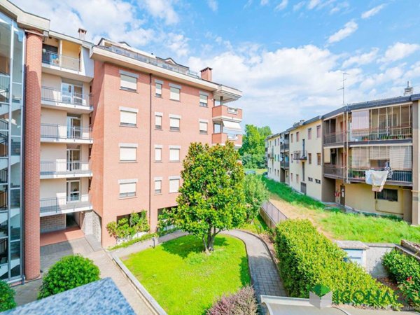 appartamento in affitto a Peschiera Borromeo in zona Linate