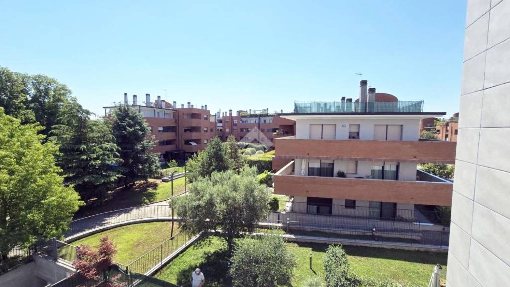 appartamento in affitto a Peschiera Borromeo in zona San Bovio